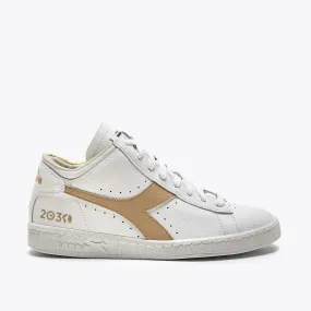 DIADORA | SNEAKERS MUJER | GAME ROW CUT 2030 WHITE/WOOD ASH | BLANCO