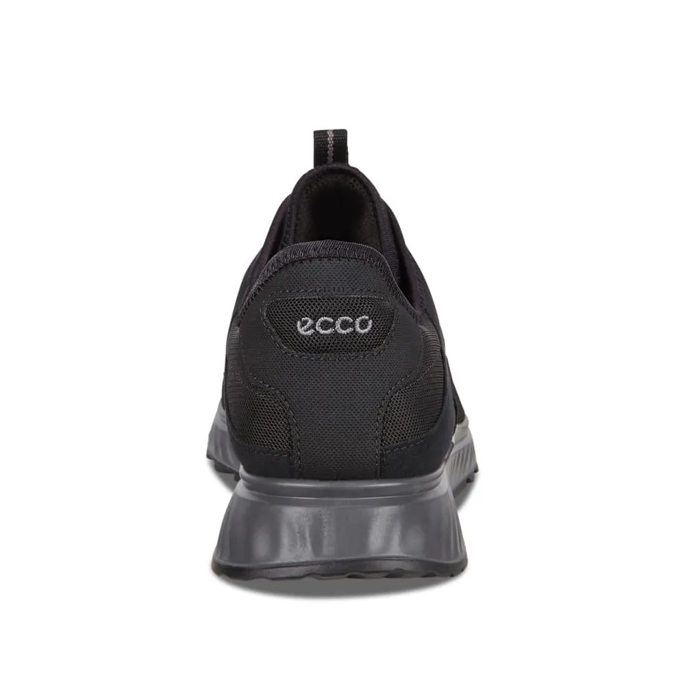 Ecco Exostride M Black