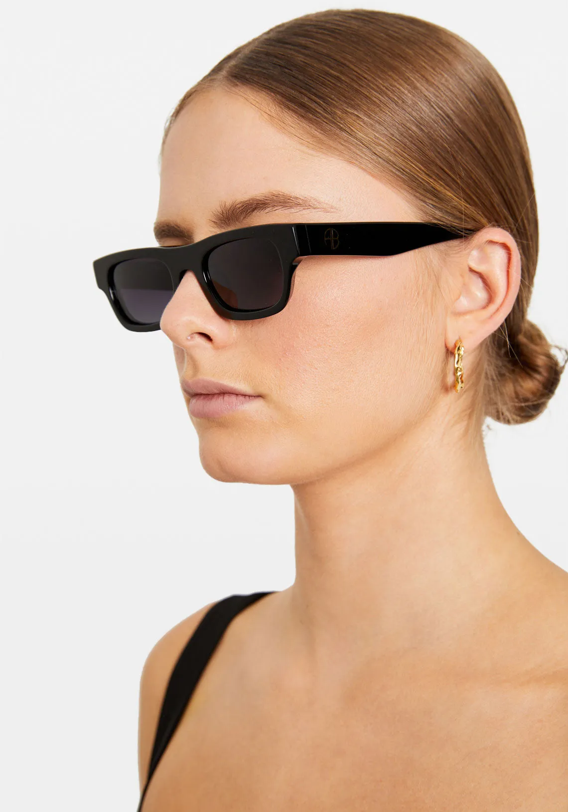 OTIS SUNGLASSES IN BLACK