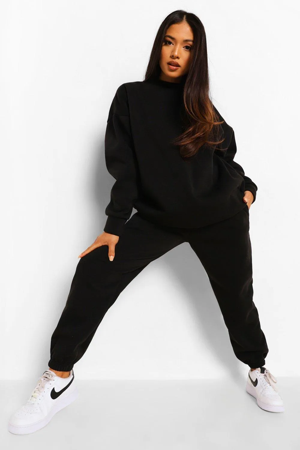 Petite Basic Sweatshirt And Jogger Tracksuit