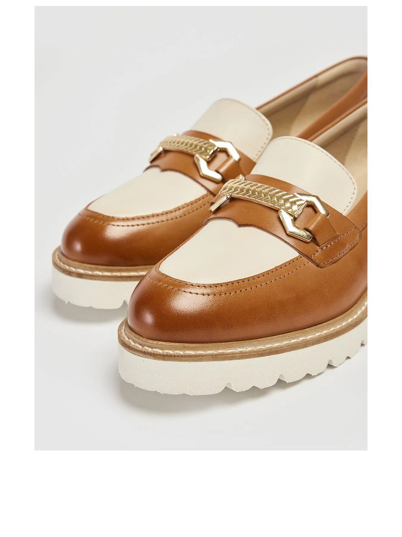 Pod Kendal Tan Loafer