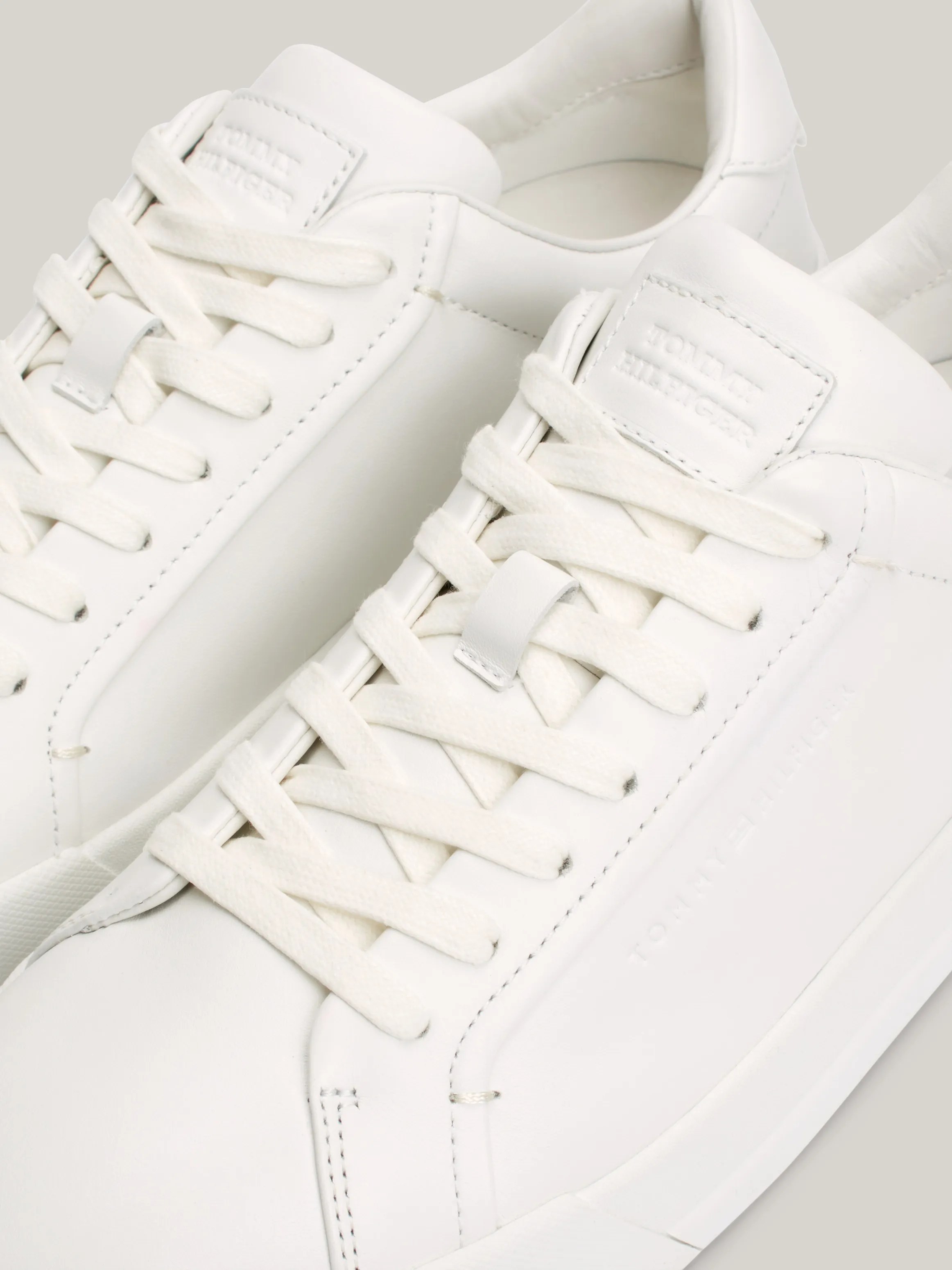 Premium Leather Court Trainers | Sneakers | Tommy Hilfiger