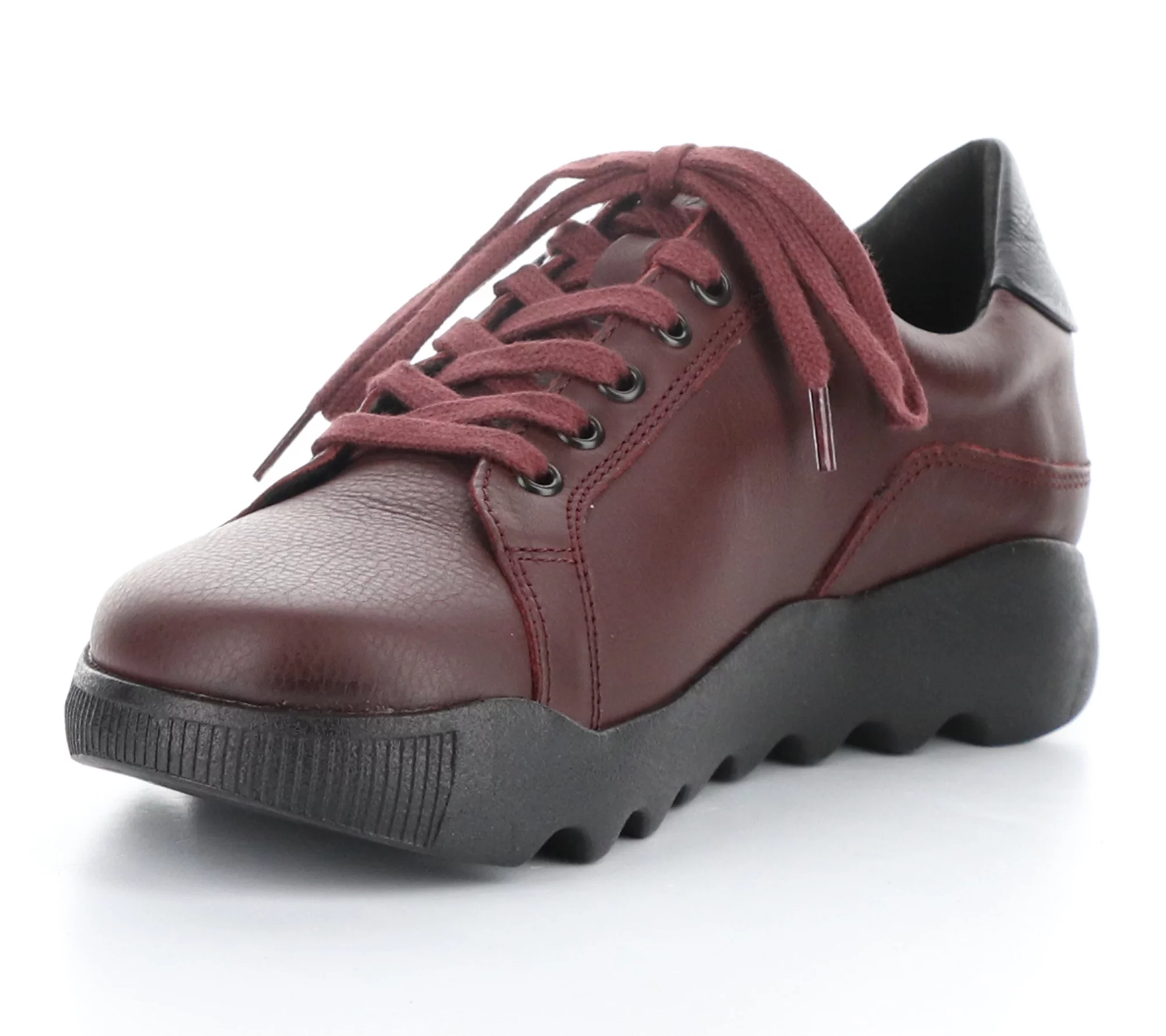 Softino's Leather Fashion Sneakers - Whiz