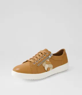 SUPERSOFT Zazaze Dark Tan Multi Sneakers