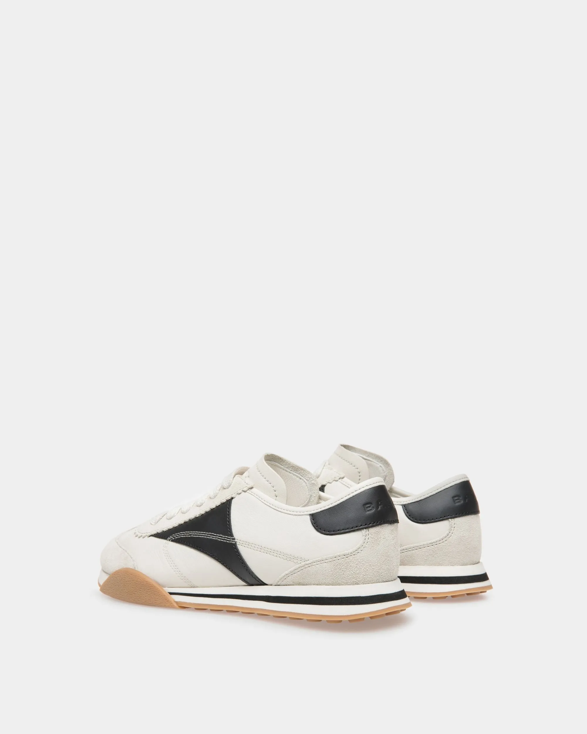 Sussex Sneakers In Black And Dusty White Leather